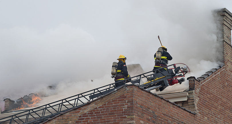 Brant CAS fire,roof