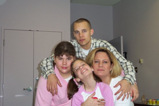 Michelle, Eric and Melissa with mother Tracy Cain