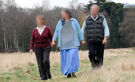 boys' mother with her parents