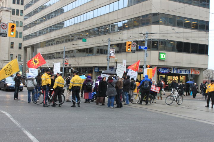 Rally group at Bay Street