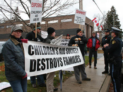 Bracebridge courthouse rally