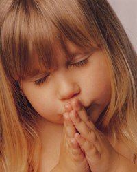 girl praying