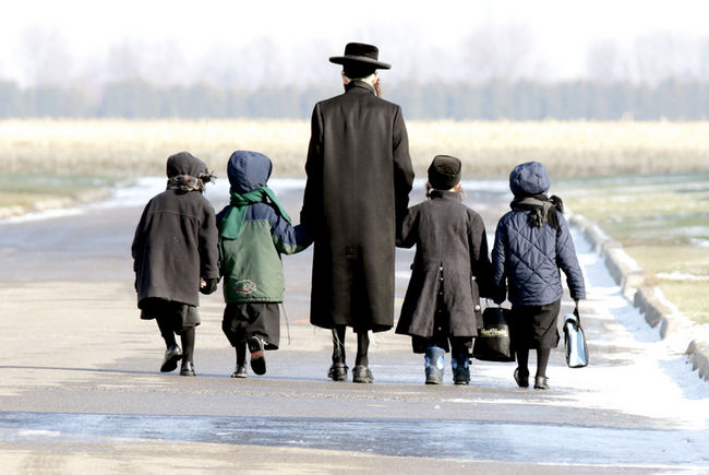 Lev Tahor family